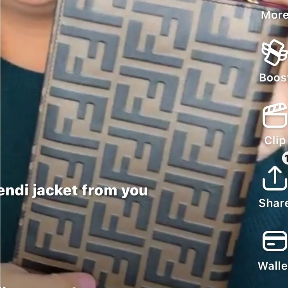 Sold! Fendi Red and Black Leather Bag - Picture 4 of 6